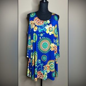 NWT 3XL Plus Size Cold Shoulder Tunic